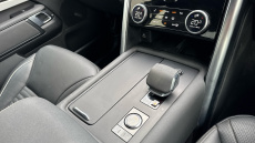 Land Rover Discovery 3.0 D300 R-Dynamic HSE 5dr Auto Diesel Station Wagon